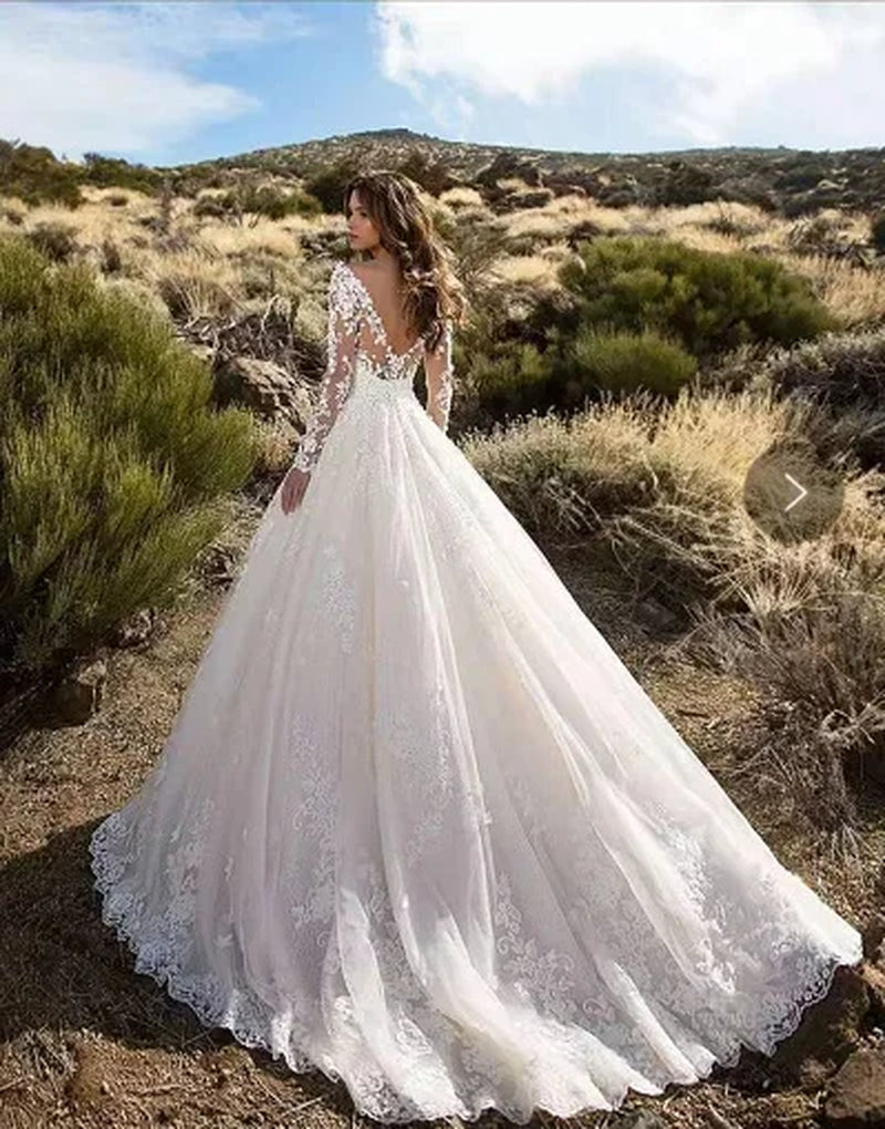 Elegant Long Sleeve Lace Bridal Gown 3XL plus Size See through Wedding Dress Ball Gown Polka Dot Pattern Mid Waist Design