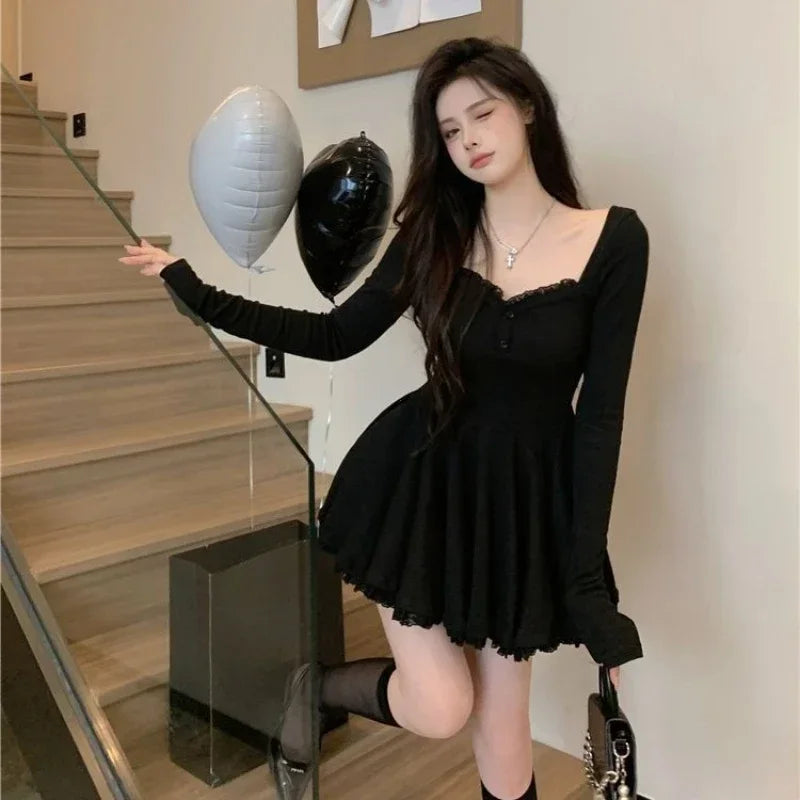 Sexy Korean Dress French Style Waist Closed Long Sleeve Collarbone Exposed Sweet Lace-Waisted Pleated A-Line Tutu Skirt 2024